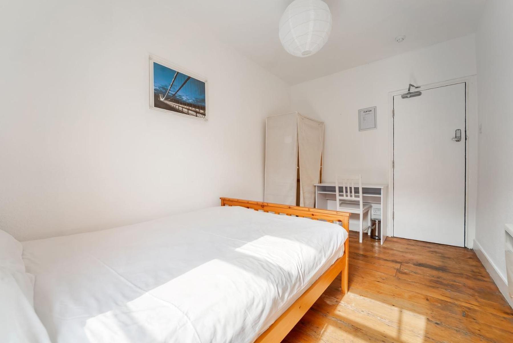 Georgian Shared House No'13 - By Clifton Short Lets Bristol